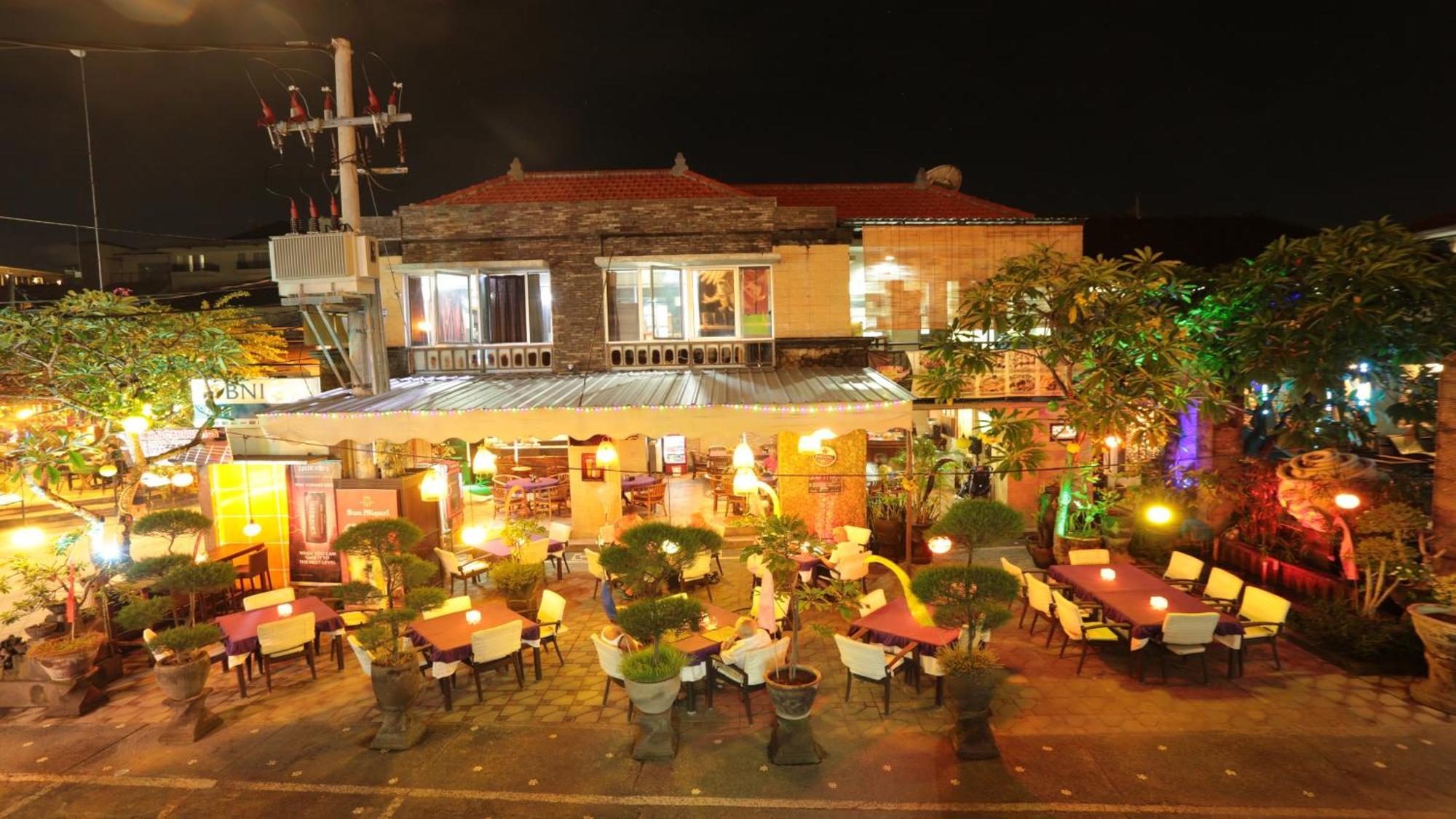 La Walon Hotel Kuta Lombok Exterior foto